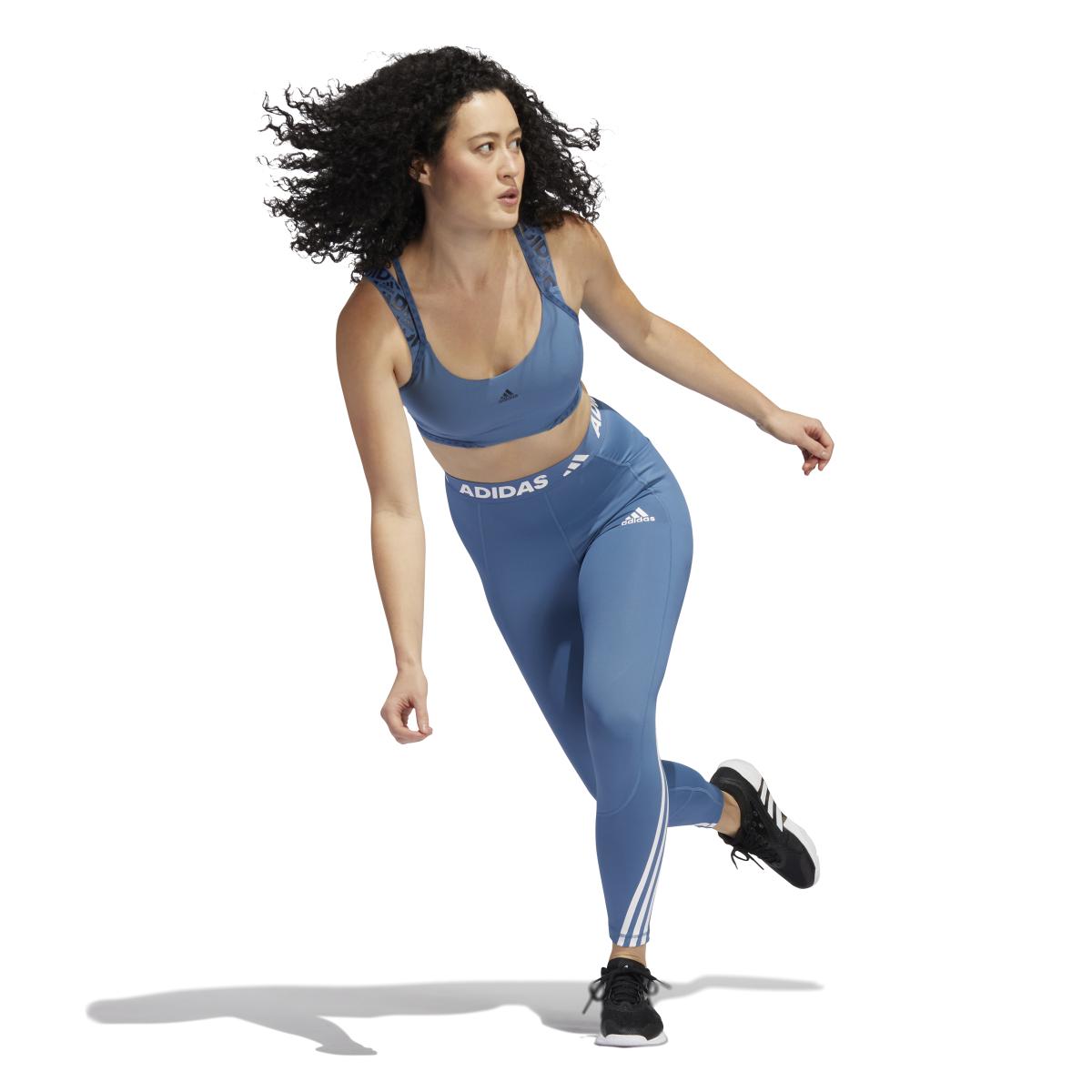 product/h/d/hd4493_5_apparel_on model_walking view_white.jpg